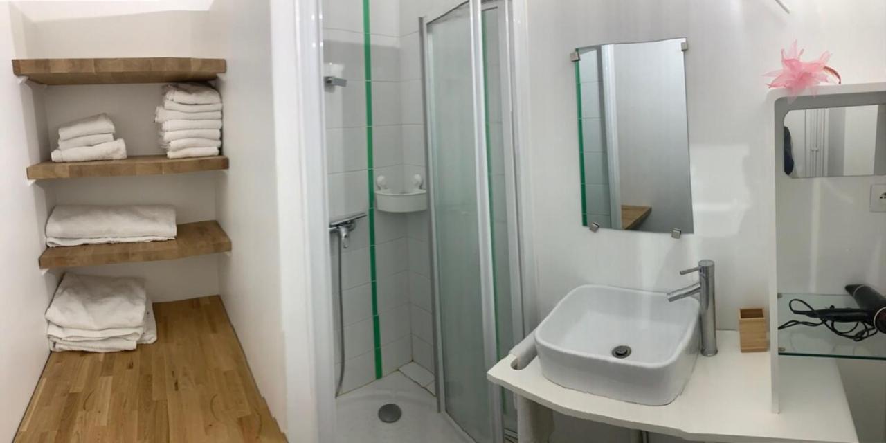 Le Richelieu Comfortable 1 Bedroom Apartment Gratte-Ciel District 빌뢰르반 외부 사진